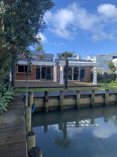 3/3 Omana Road, Milford, Auckland - Carousel 2
