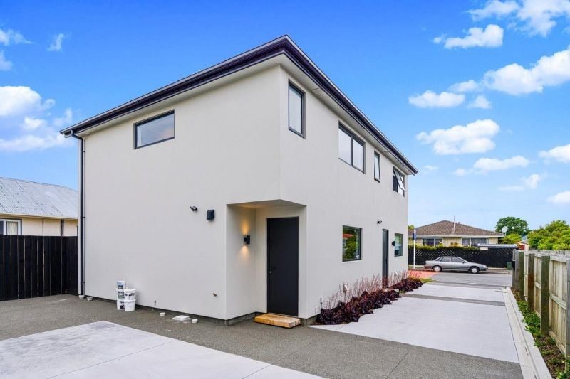2/67 Osborne Street, Waltham, Christchurch - Carousel 2