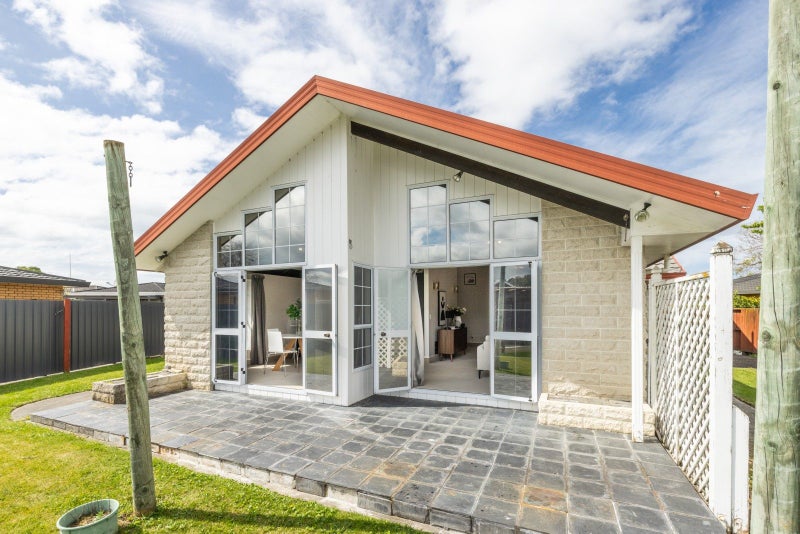 11 Kotuku Place, Taradale, Napier - Carousel 2