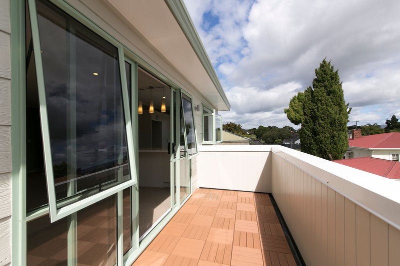 9A Fir Street, Waterview, Auckland - Carousel 9