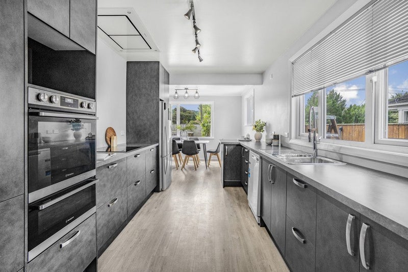 17 Chapman Crescent, Naenae, Lower Hutt - Carousel 2