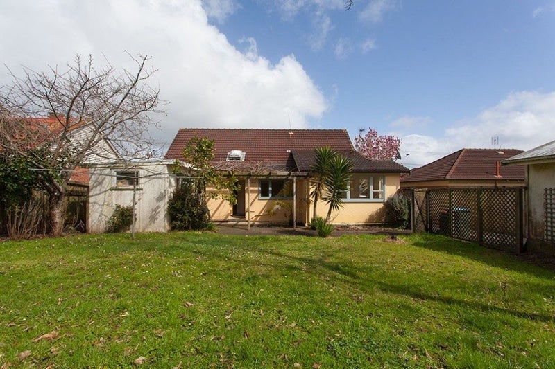 860 Mount Eden Road, Three Kings, Auckland - Carousel 2