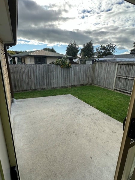 8 Piso Lane, Dinsdale, Hamilton - Carousel 10