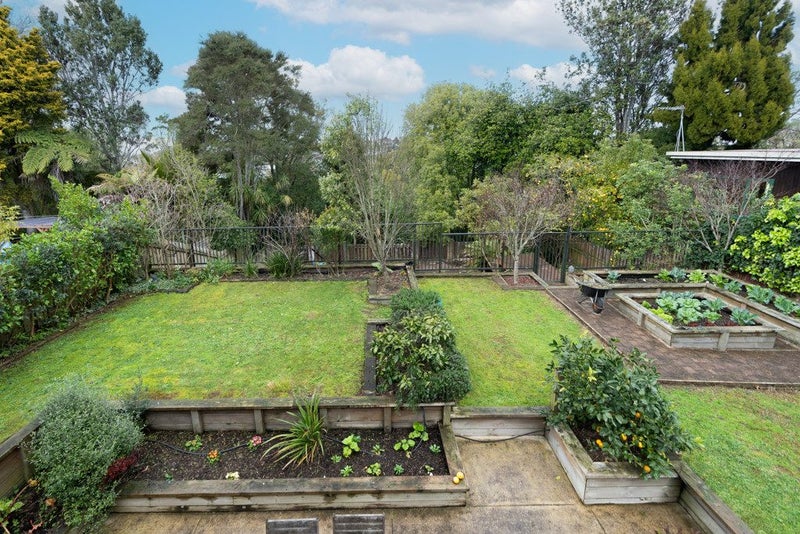 111 Ellicott Road, Nawton, Hamilton - Carousel 2