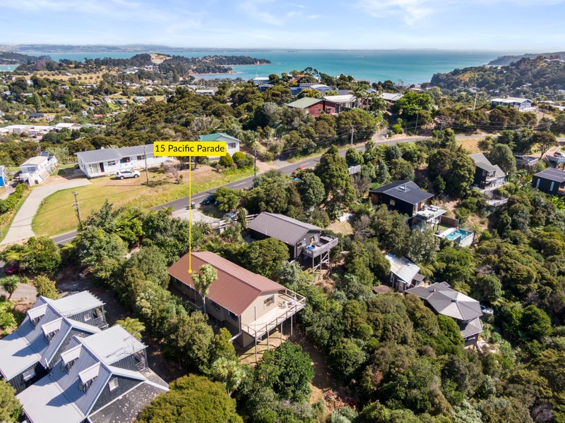 15 Pacific Parade, Surfdale, Waiheke Island - Carousel 1