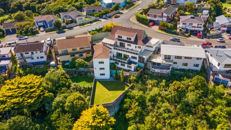 46 Eskdale Road, Papakowhai, Porirua - Carousel 1