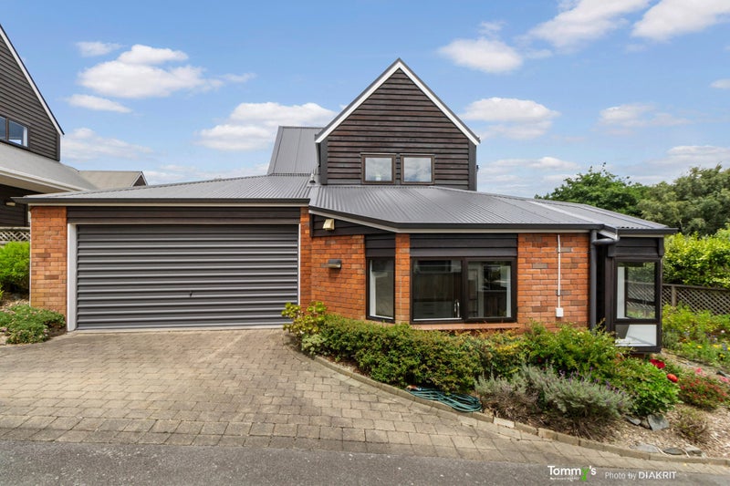 1/24 Ottawa Road, Ngaio, Wellington - Carousel 2