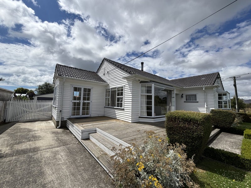 66 Dallington Terrace, Dallington, Christchurch - Carousel 1
