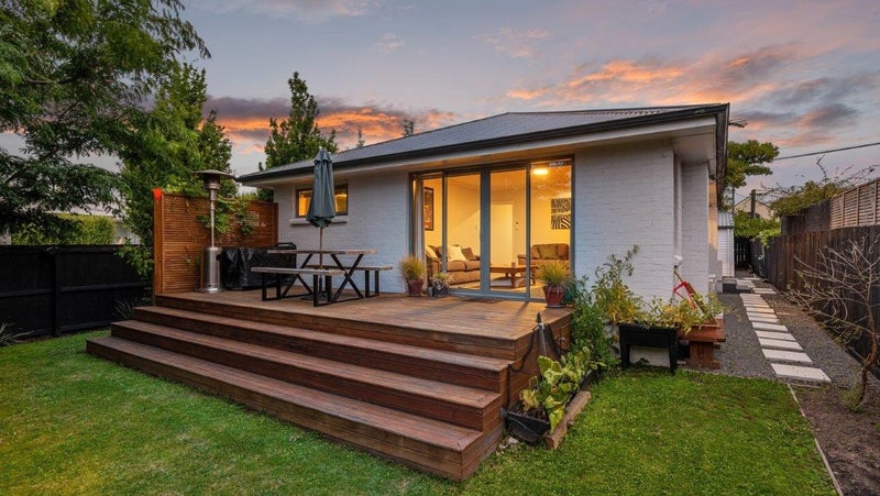 1/55 McFaddens Road, St Albans, Christchurch - Carousel 1