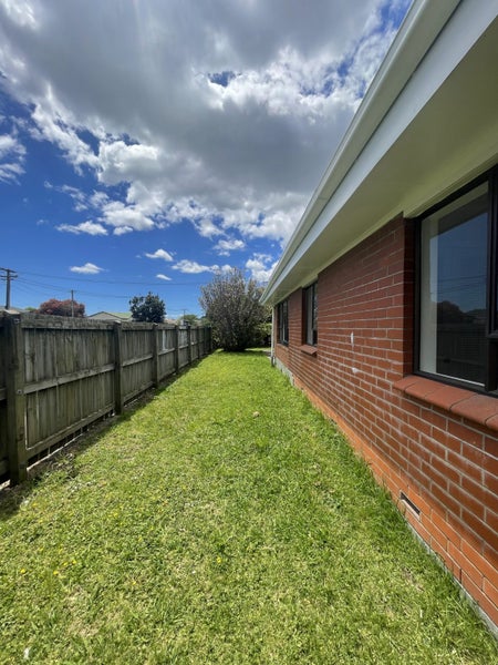 10 Bledisloe Street, Papatoetoe, Auckland - Carousel 14