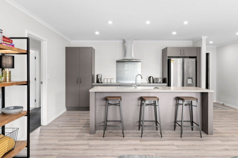 16 Ballance Street, Kihikihi, Te Awamutu - Carousel 2