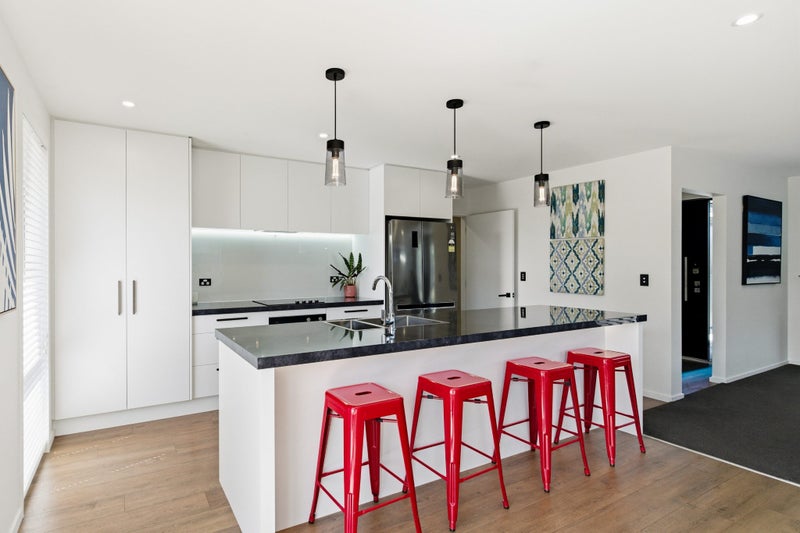 10 Ruston Lane, Halswell, Christchurch - Carousel 2