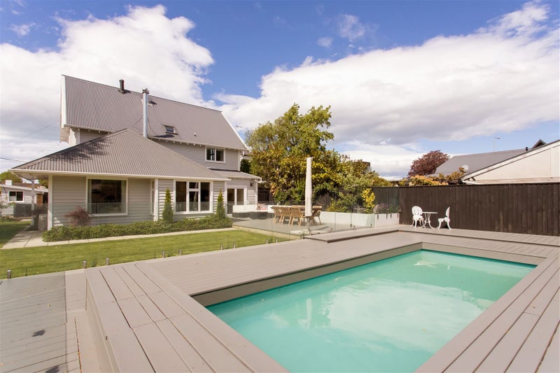 5 Queens Avenue, Merivale, Christchurch - Carousel 1