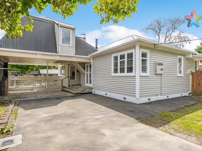 19 Poole Crescent, Wainuiomata, Lower Hutt - Carousel 1