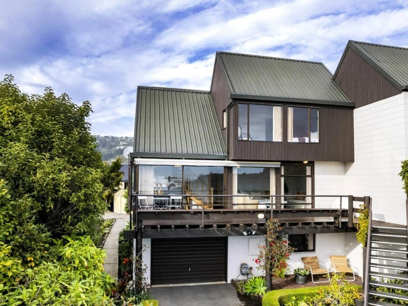17 Moncks Spur Road, Redcliffs, Christchurch - Carousel 2