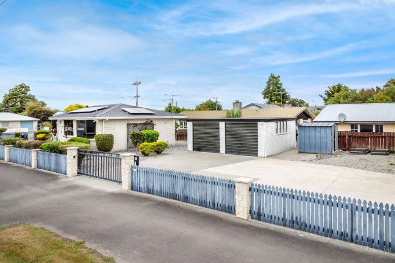 49 Cambridge Terrace, Masterton - Carousel 15
