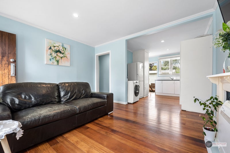 2B Palfrey Street, Wallaceville, Upper Hutt - Carousel 2
