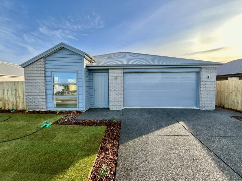 16 Larch Street, Victoria, Rotorua - Carousel 1