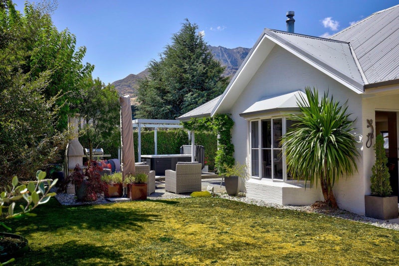 5 Riverside Road, Frankton, Queenstown - Carousel 1