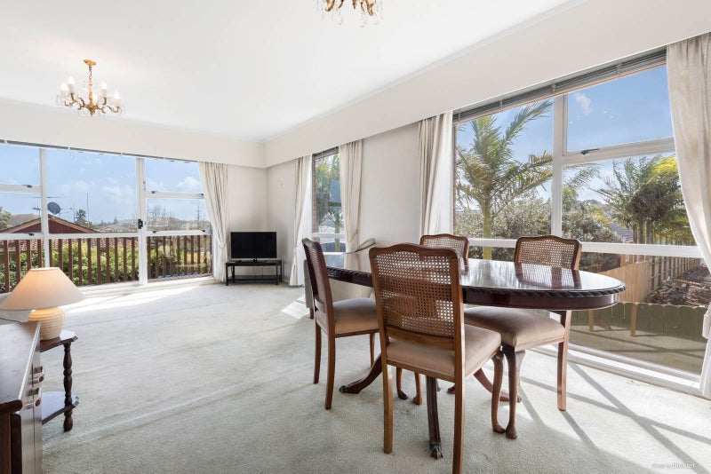 2/107 Olsen Avenue, Hillsborough, Auckland - Carousel 2