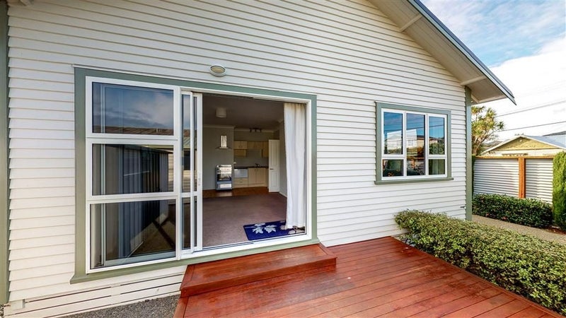 30 South Street, Petone, Lower Hutt - Carousel 2