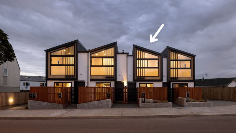 2/14 Birch Street, Hutt Central, Lower Hutt - Carousel 2