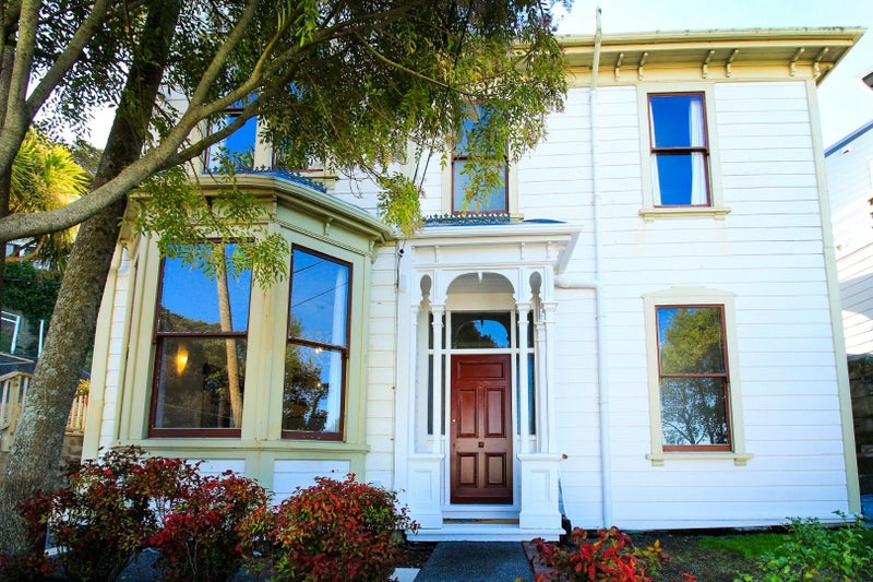 36 Ohiro Road, Aro Valley, Wellington - Carousel 2