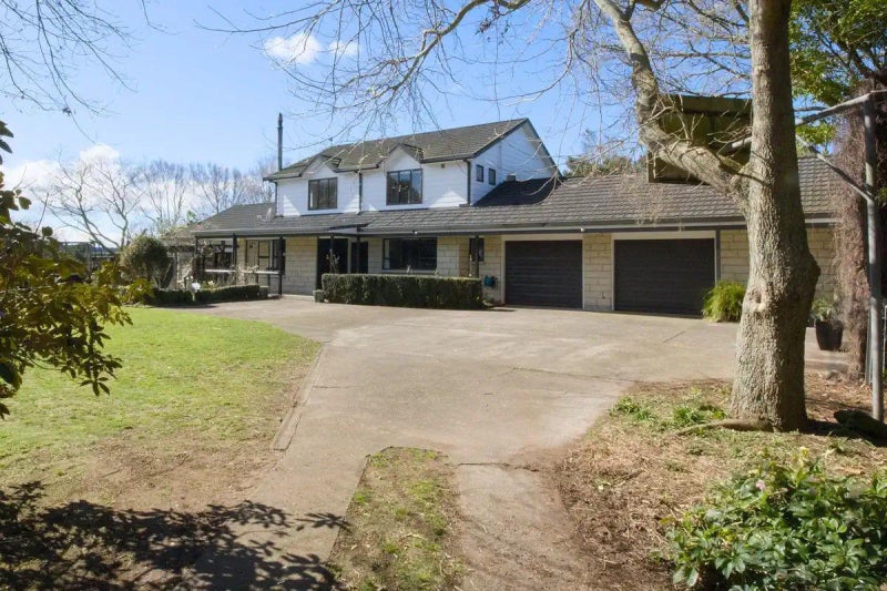 248 Oeo Road, Hawera - Carousel 1