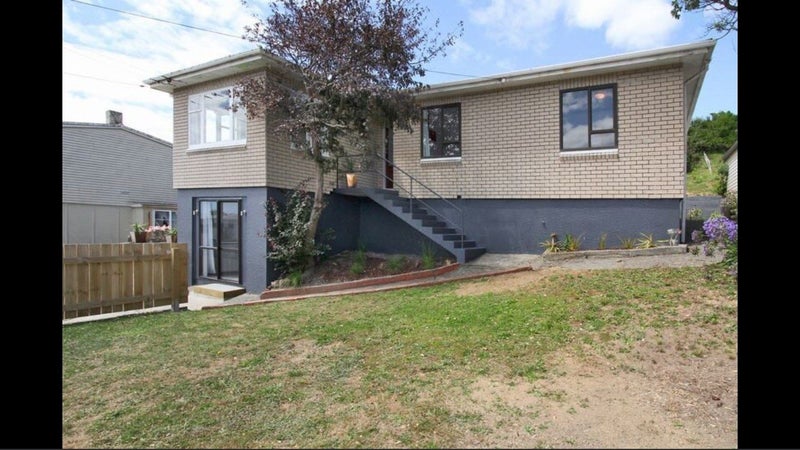 11 Derby Place, Cannons Creek, Porirua - Carousel 13