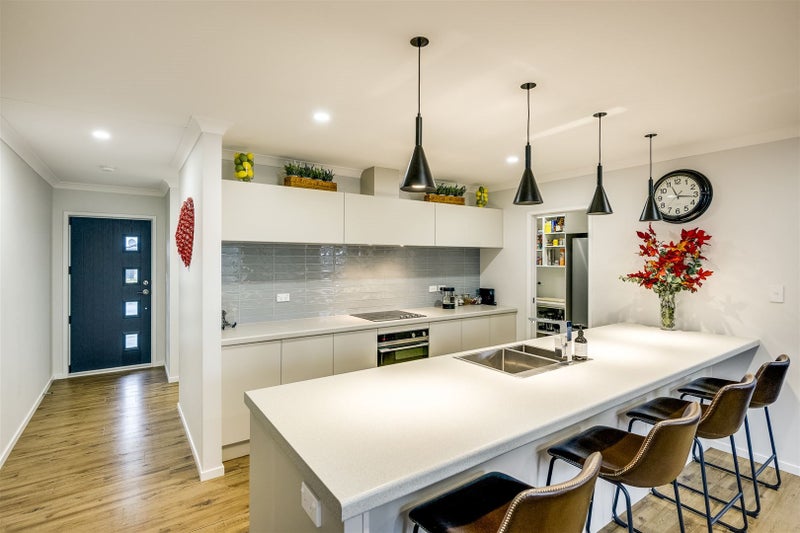 27 Aparima Place, Awatoto, Napier - Carousel 2