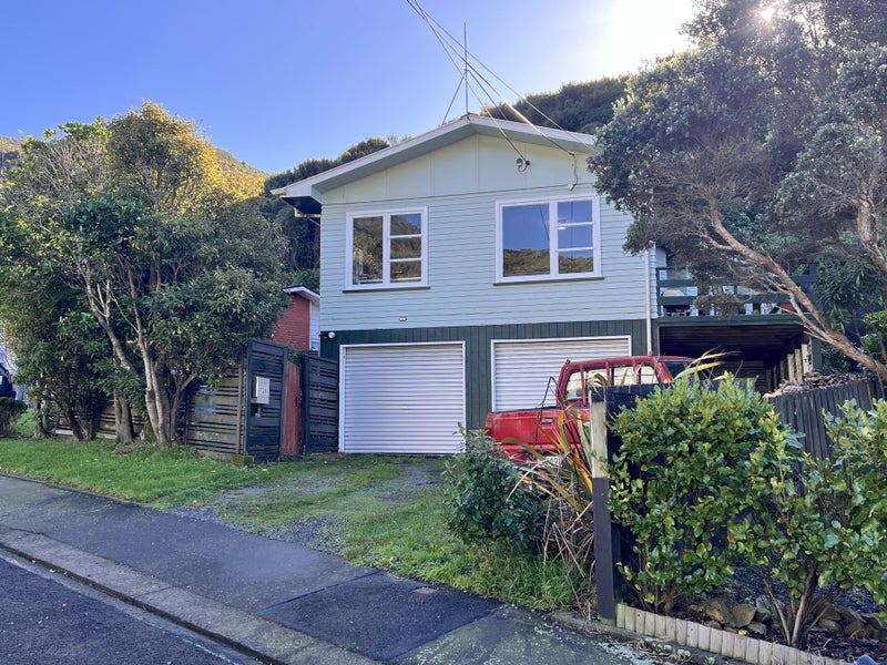 128 Awarua Street, Ngaio, Wellington - Carousel 1