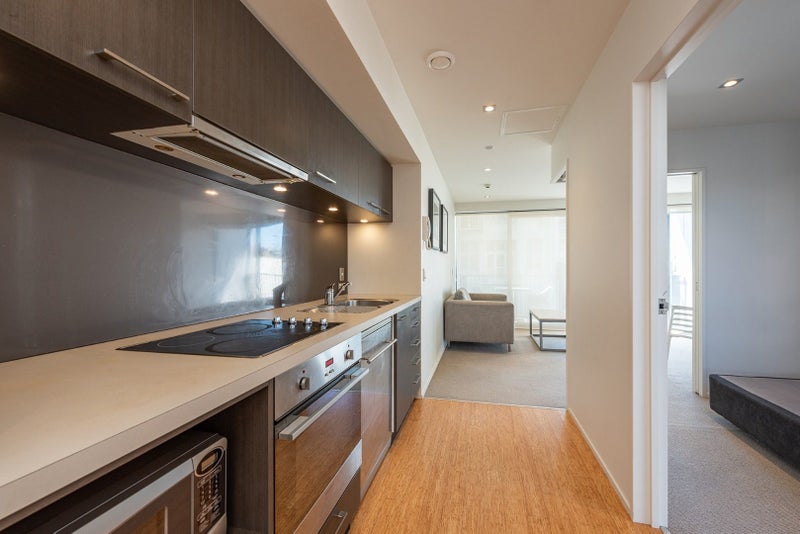 42/13 College Street, Te Aro, Wellington - Carousel 2