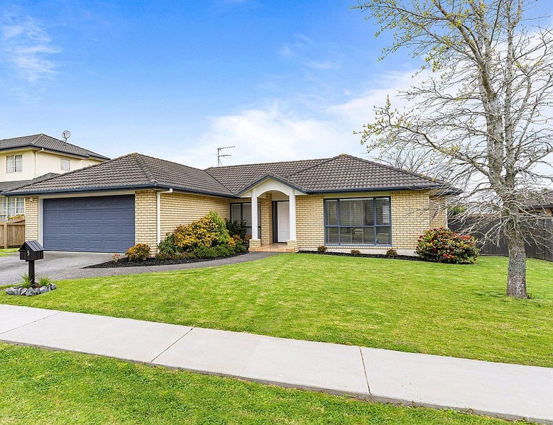 5 Carlingford Drive, East Tamaki, Auckland - Carousel 1