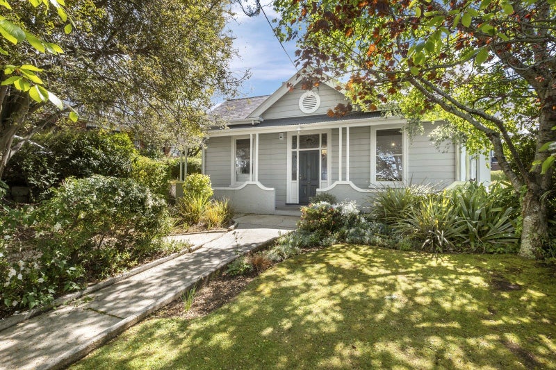 14 Carnarvon Street, Belleknowes, Dunedin - Carousel 1