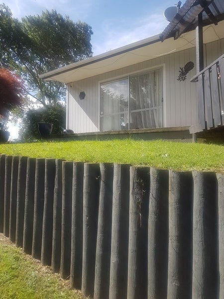 64 Oliver Street, Kihikihi, Te Awamutu - Carousel 1