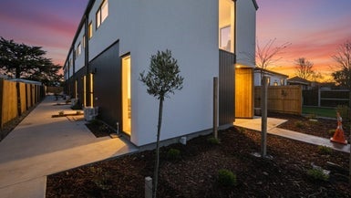 22 Frederick Street, Waltham, Christchurch - Carousel 1