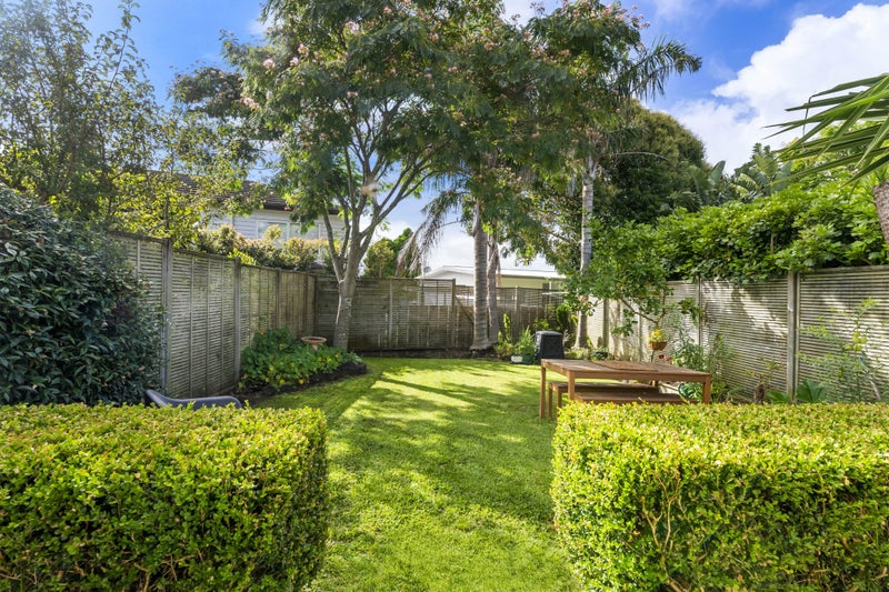 2/29 Ballarat Street, Mount Wellington, Auckland - Carousel 2