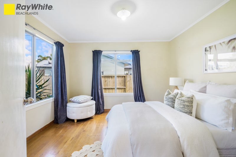 74 Third View Avenue, Beachlands, Auckland - Carousel 2