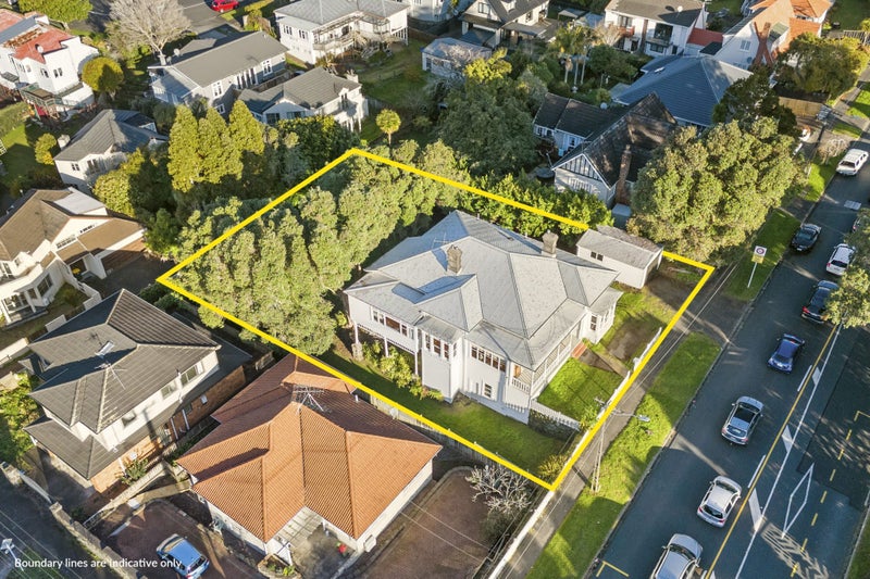 212 Gillies Avenue, Epsom, Auckland - Carousel 1