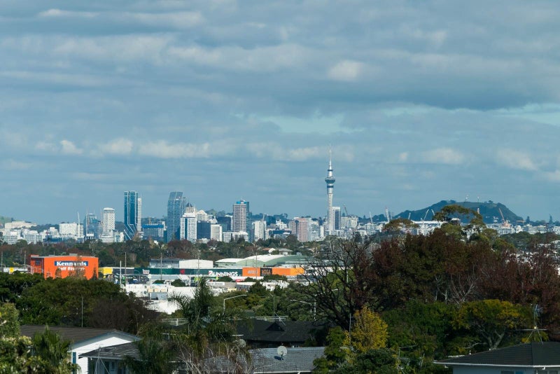 35A Salamanca Road, Sunnynook, Auckland - Carousel 13