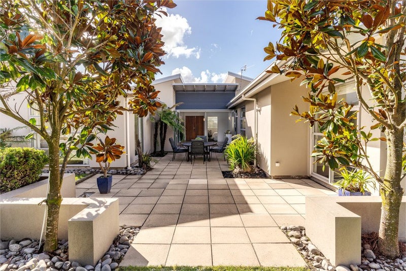 7 Country Palms Drive, Halswell, Christchurch - Carousel 1