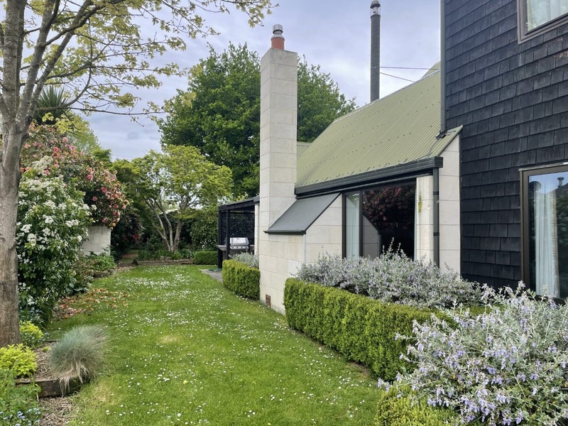 111 Mckenzie Street, Geraldine - Carousel 2