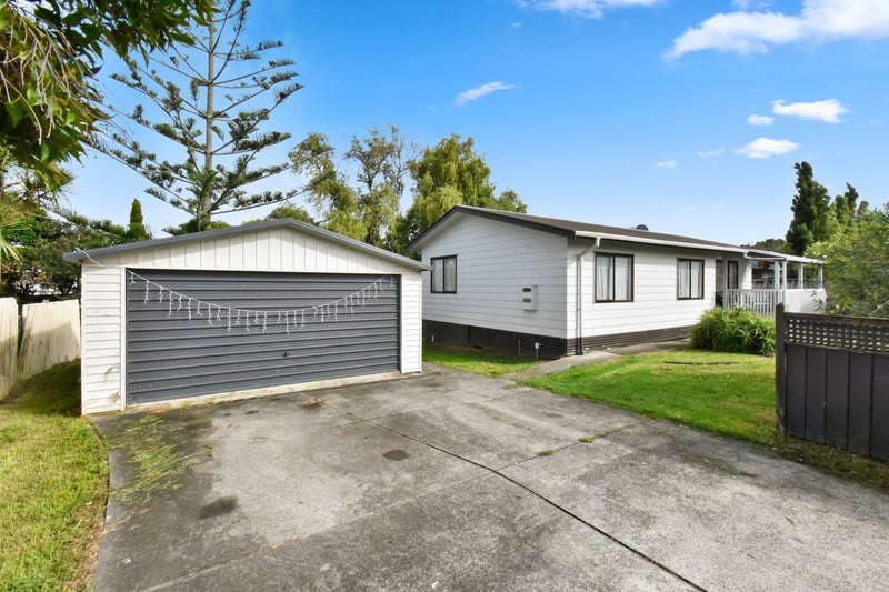 19 Secretariat Place, Randwick Park, Auckland - Carousel 2