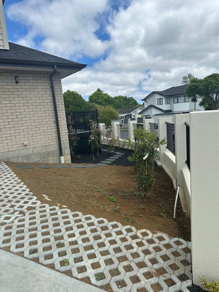 5 Mander Place, Bucklands Beach, Auckland - Carousel 2