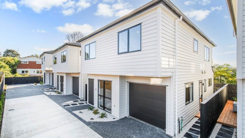 36B Portadown Avenue, Pakuranga Heights, Auckland - Carousel 1