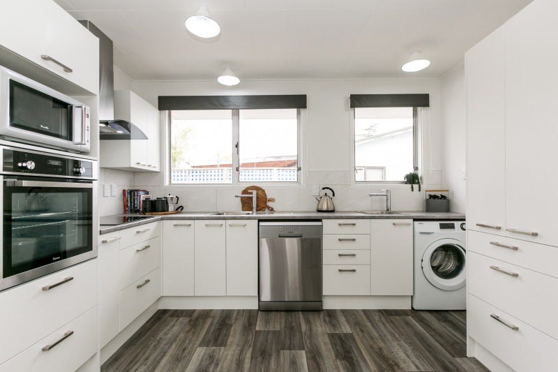 1/418 Gascoigne Street, Raureka, Hastings - Carousel 1