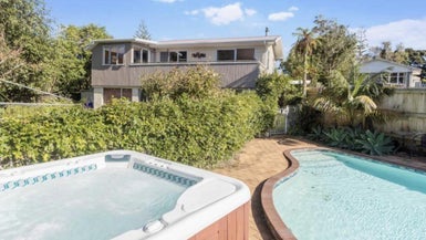 56 David Avenue, Hillpark, Auckland - Carousel 1