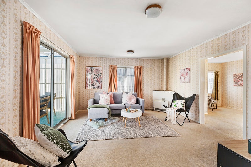 70 Main Road, Titahi Bay, Porirua - Carousel 2