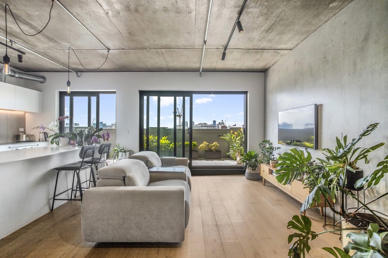 613/59 France Street South, Newton, Auckland - Carousel 1