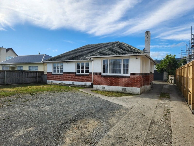 743 Fergusson Drive, Elderslea, Upper Hutt - Carousel 13